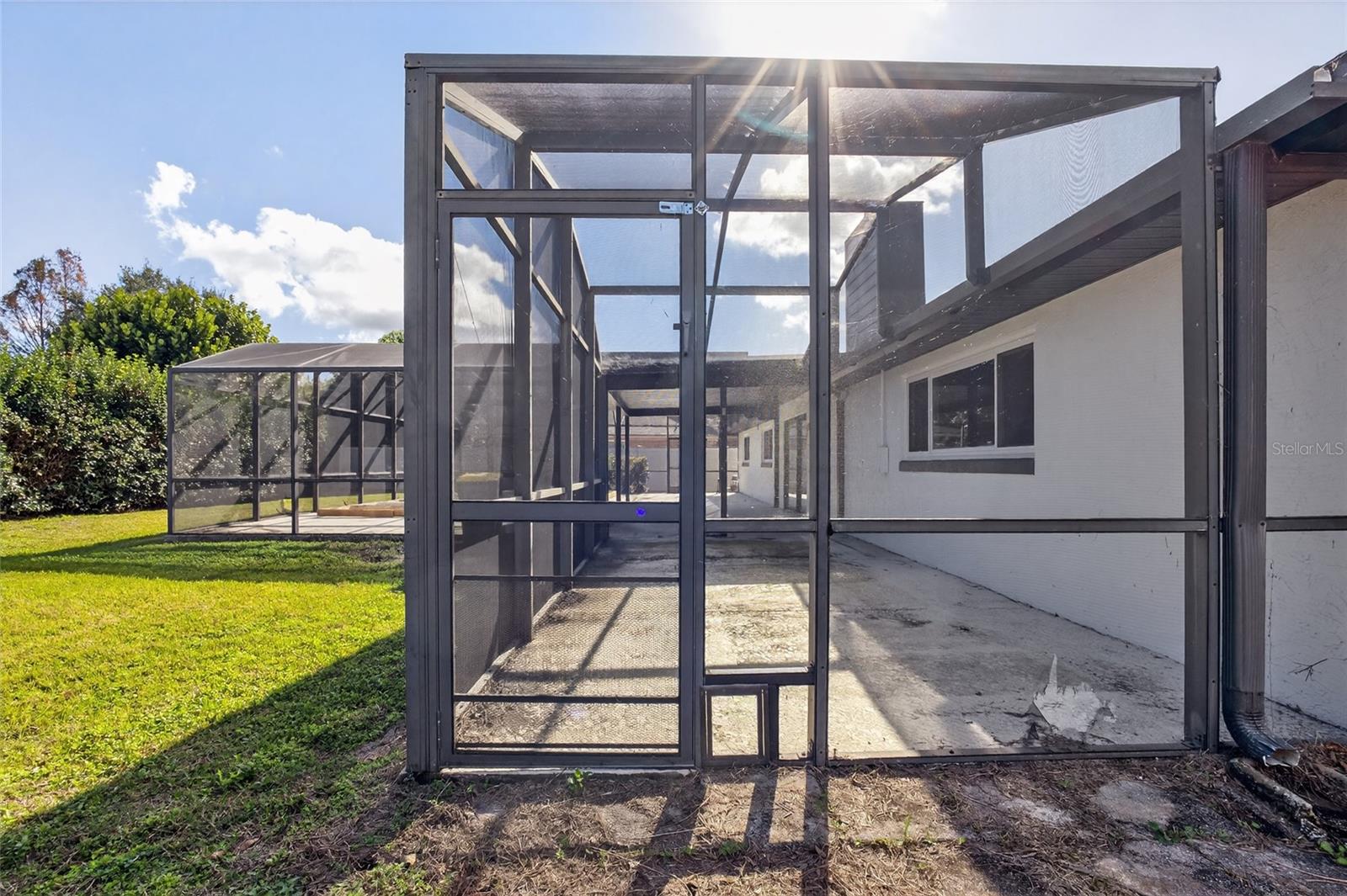 LAKE CONWAY SHORES - Residential