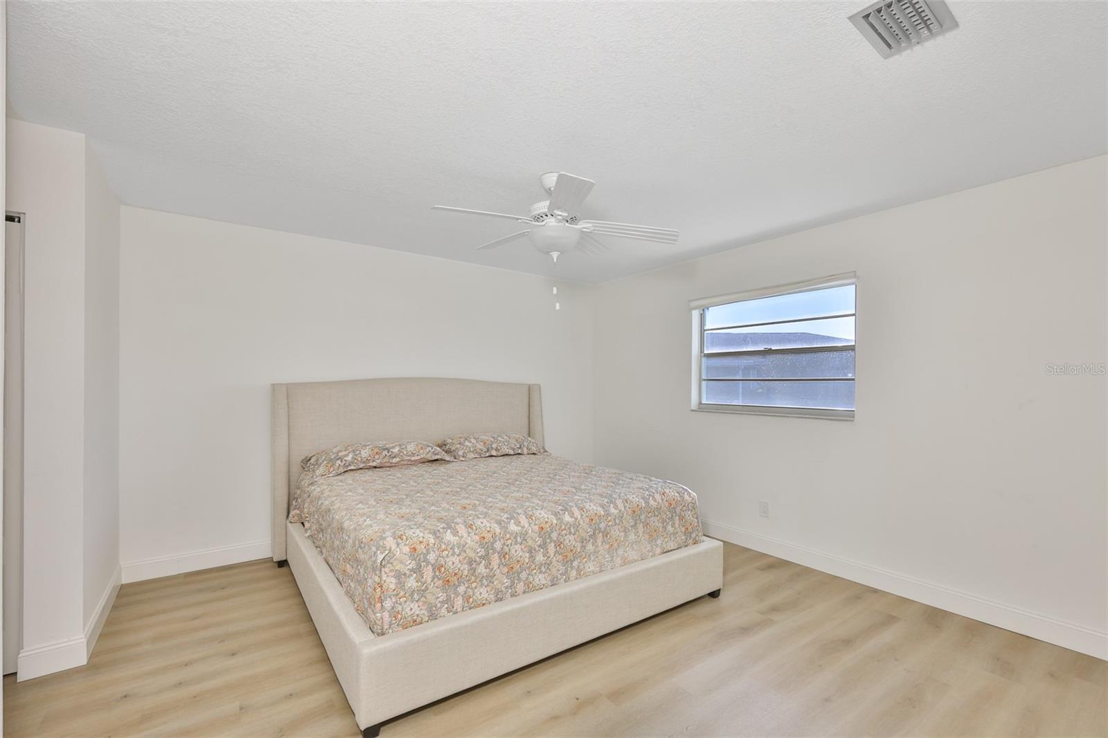 CLUB MANOR UNIT 38 B - Residential