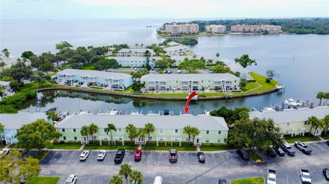 Photo of 5023 Starfish Drive SE #E, St Petersburg, FL 33705 (MLS # TB8425200)