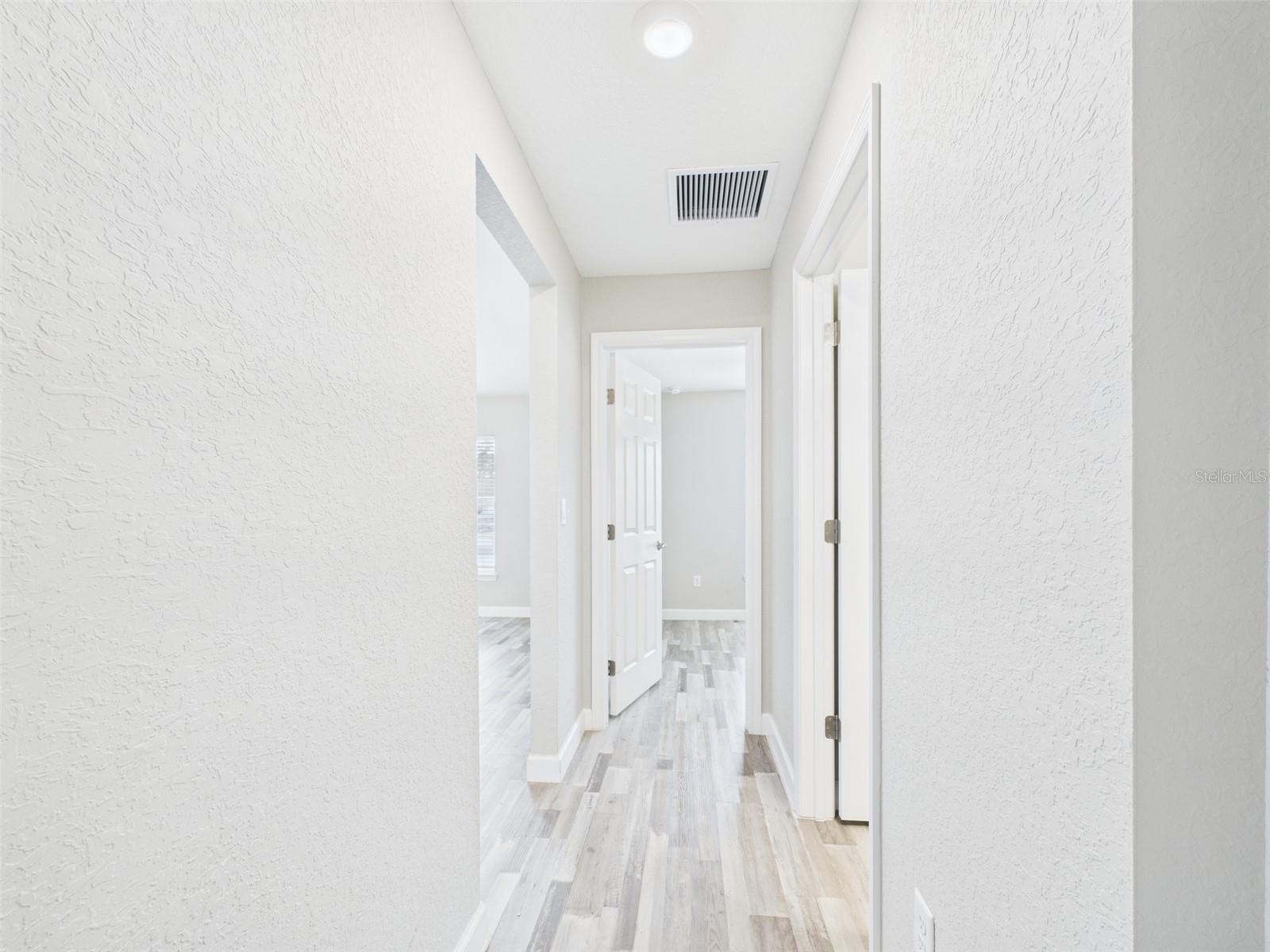 MARION OAKS UN 10 - Residential Lease