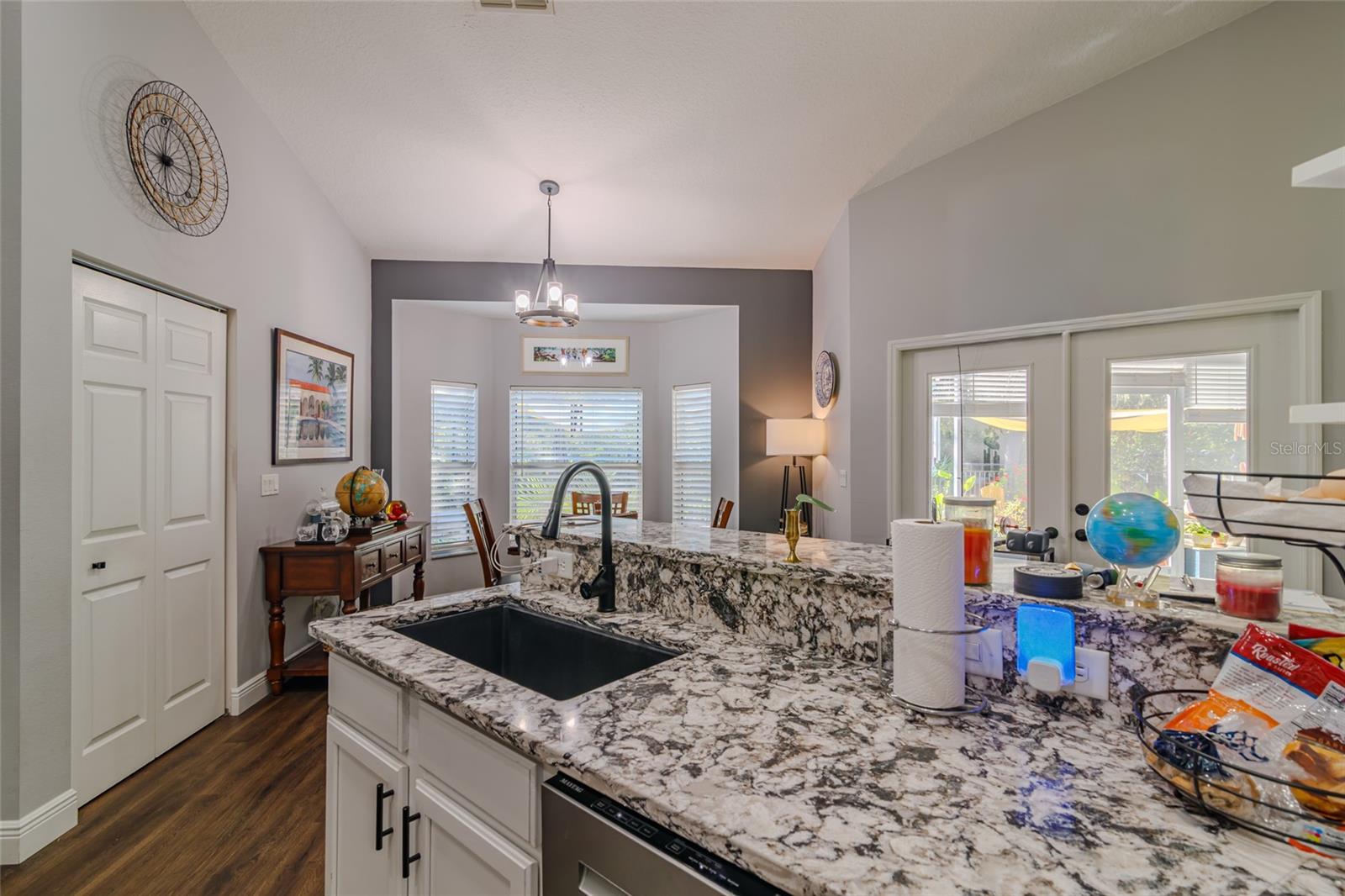 RAINBOW SPGS - Residential