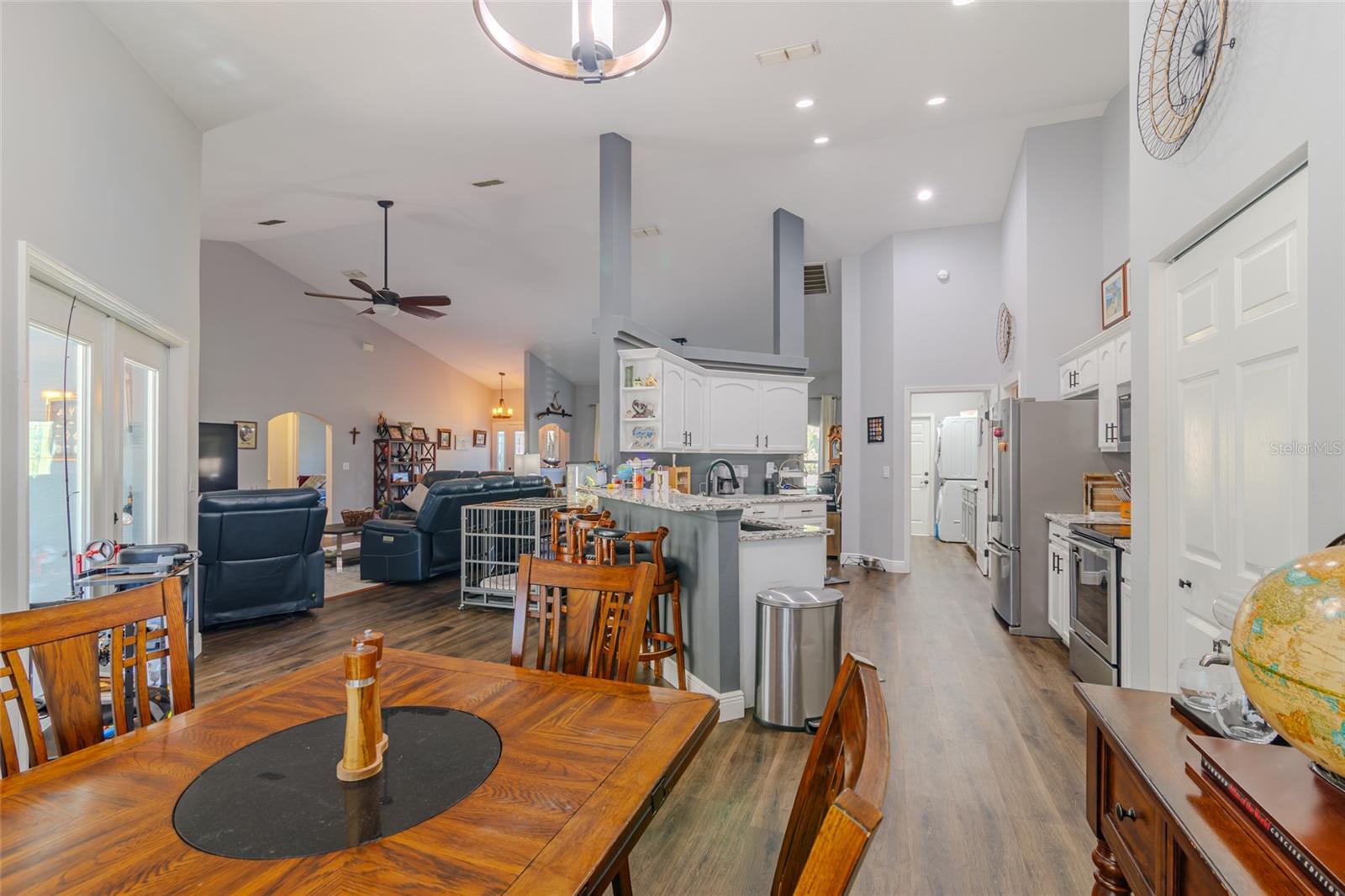 RAINBOW SPGS - Residential