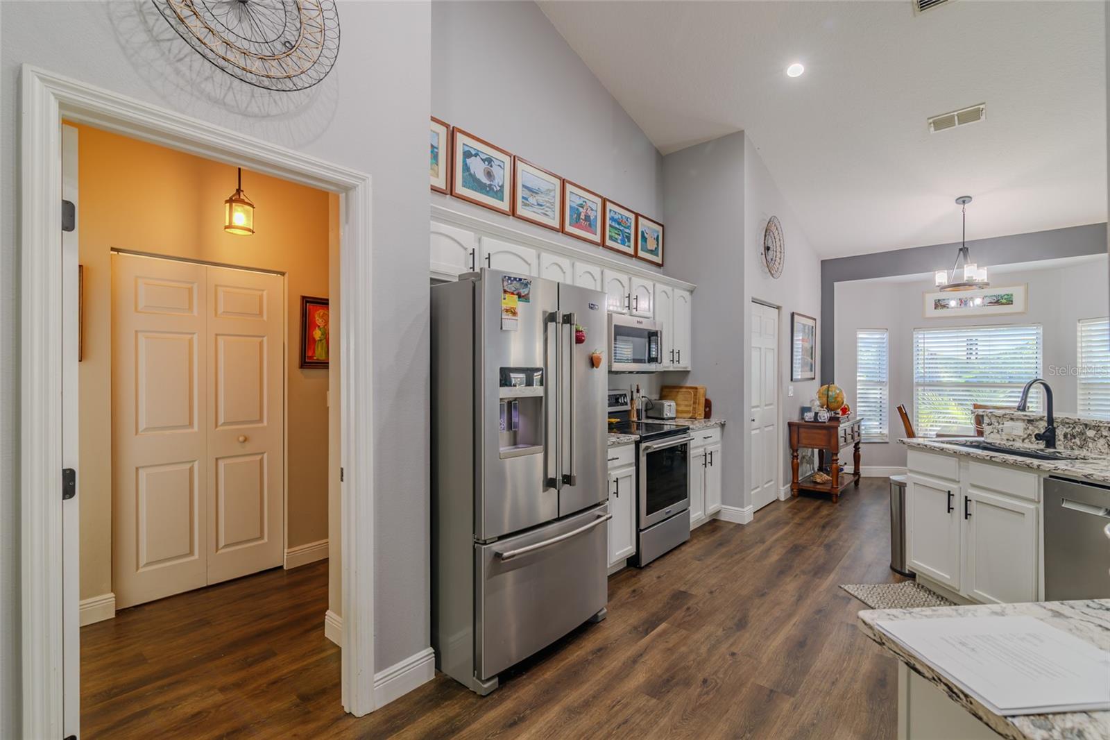 RAINBOW SPGS - Residential