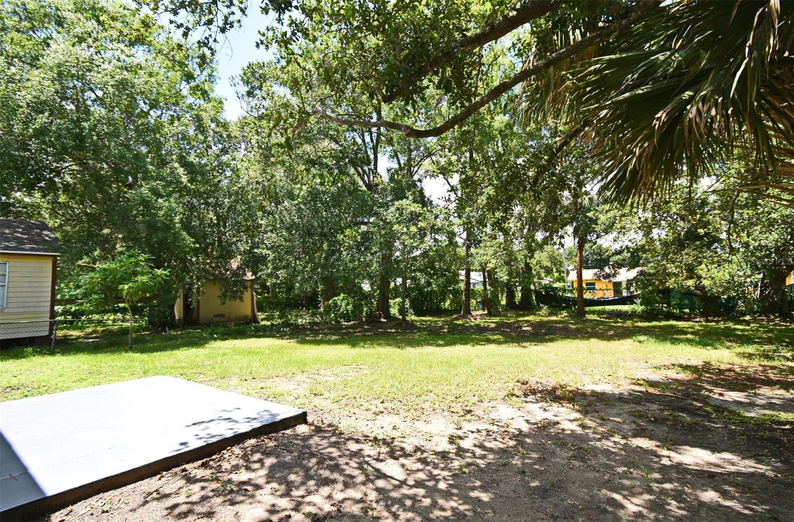 1502 W 16 TH STREET
