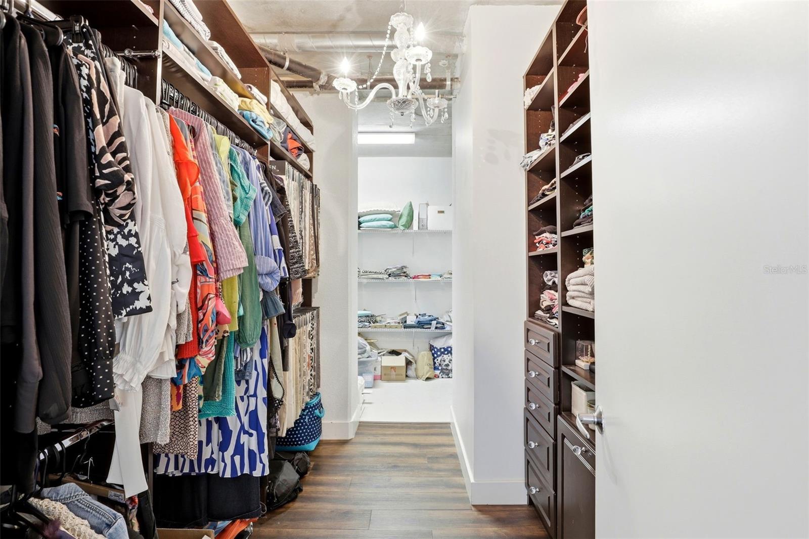 VUE/LK EOLA - Residential