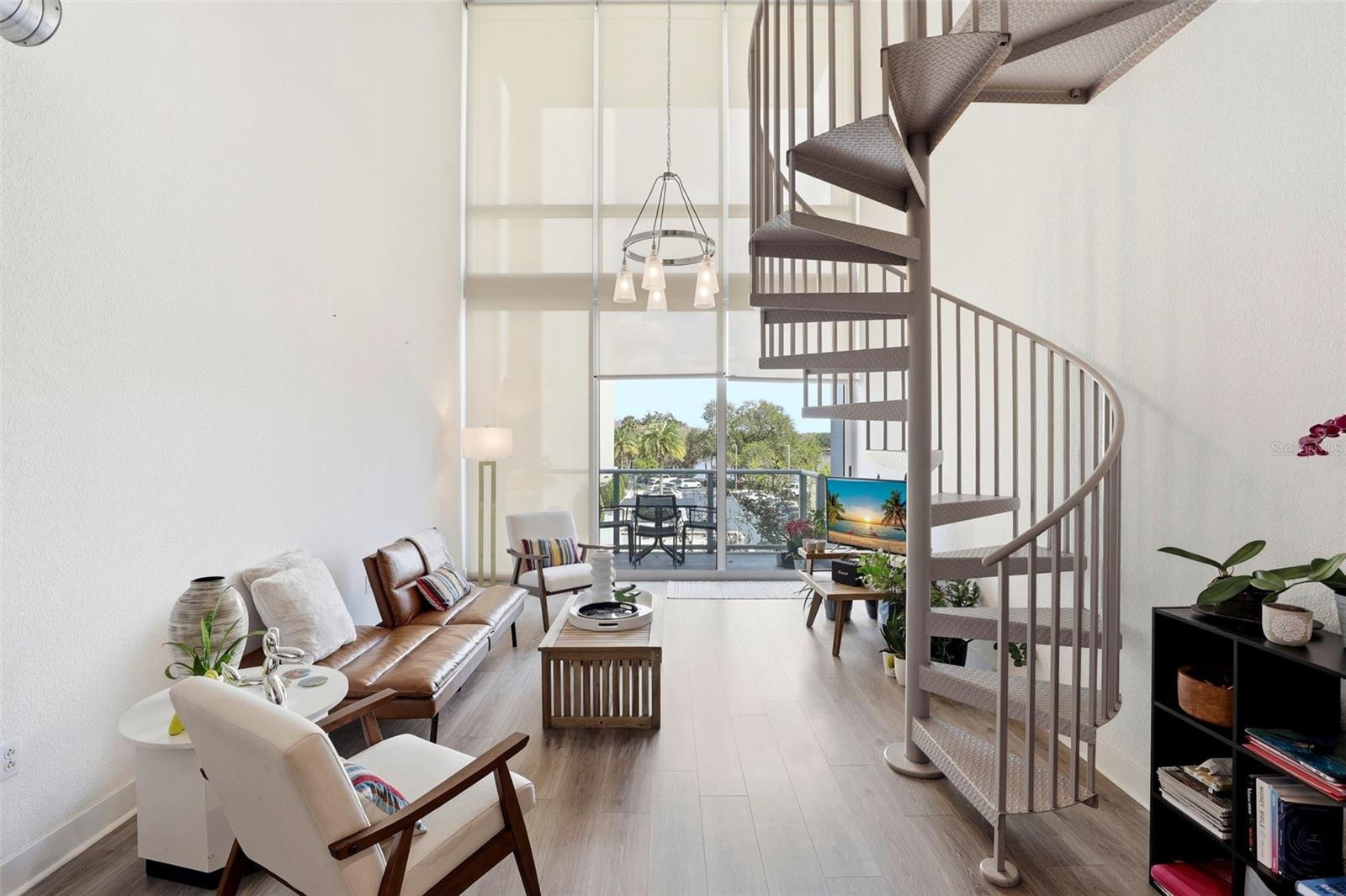 VUE/LK EOLA - Residential