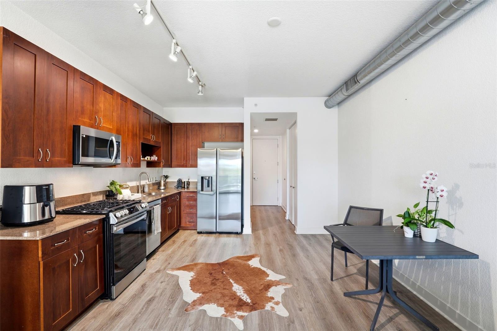 VUE/LK EOLA - Residential