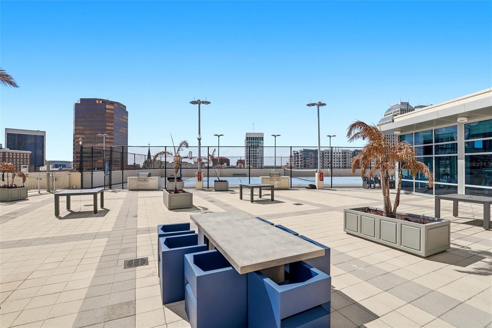 VUE/LK EOLA - Residential