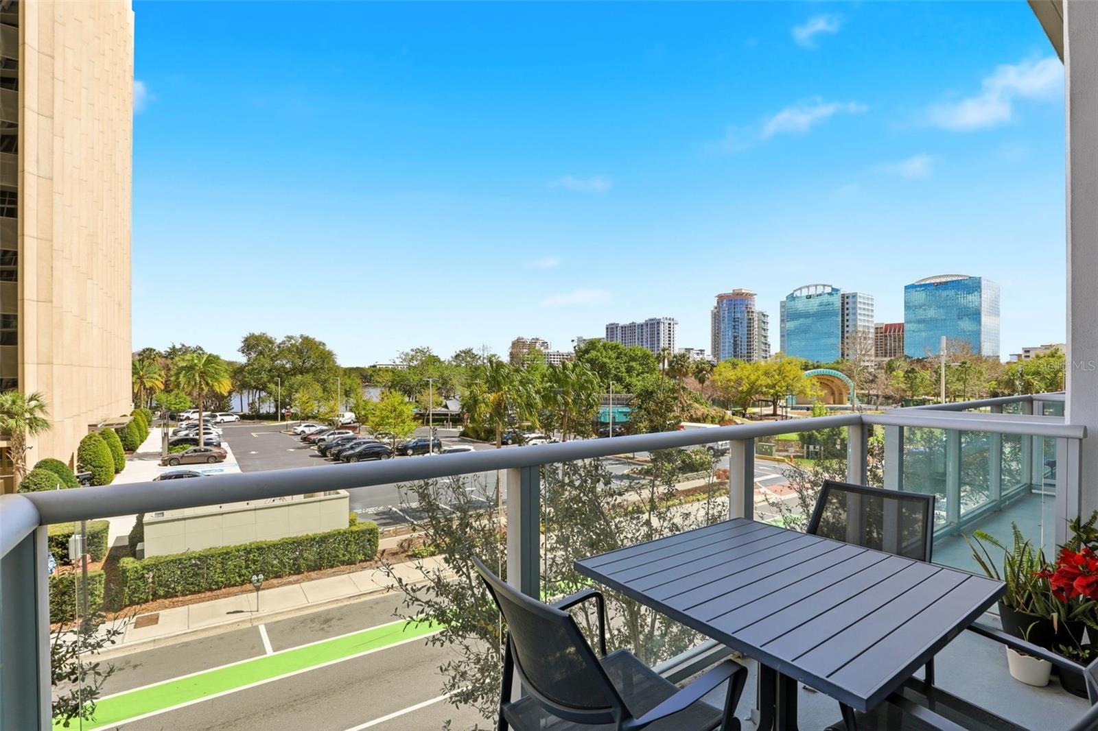 VUE/LK EOLA - Residential