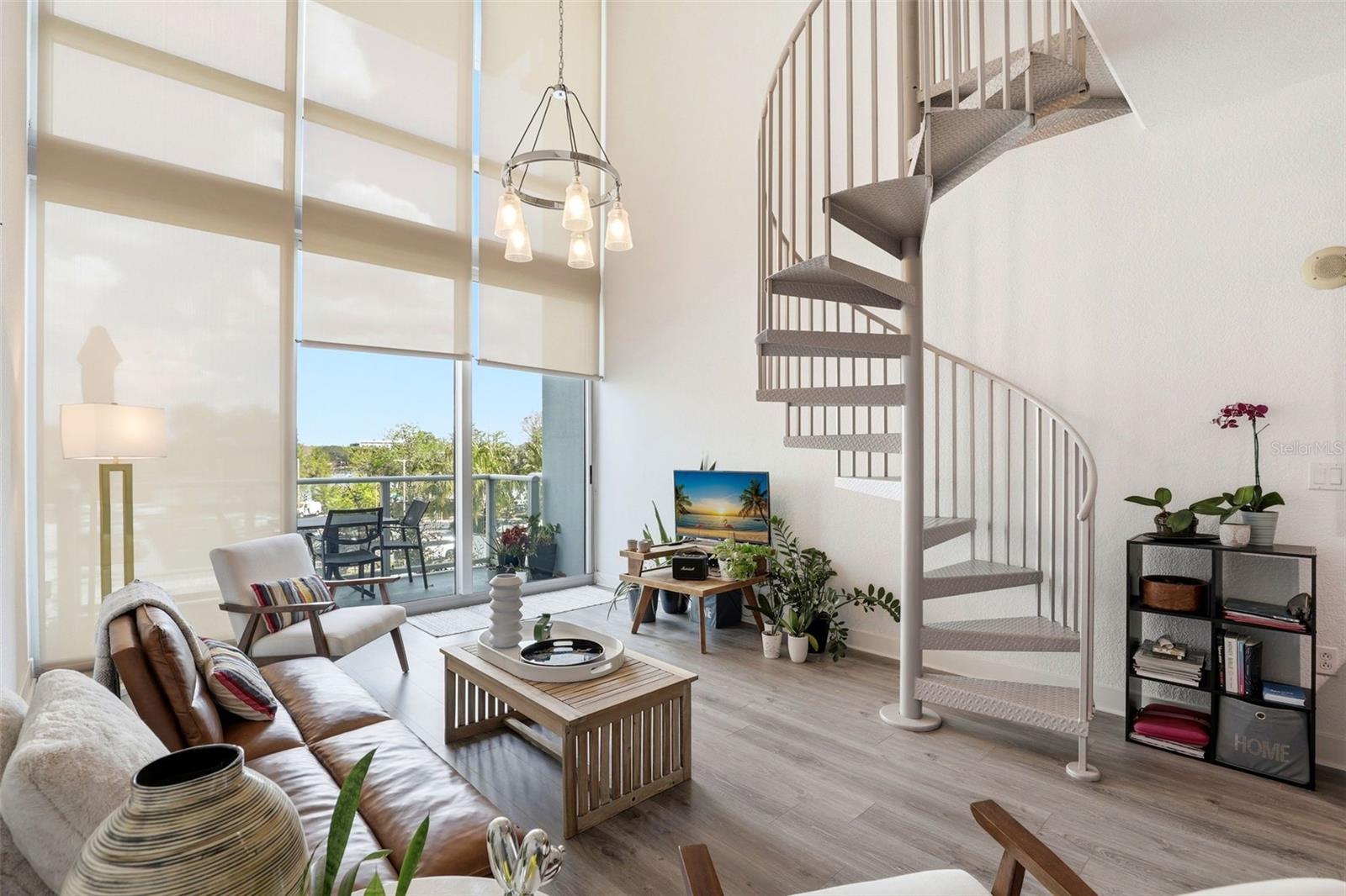 VUE/LK EOLA - Residential