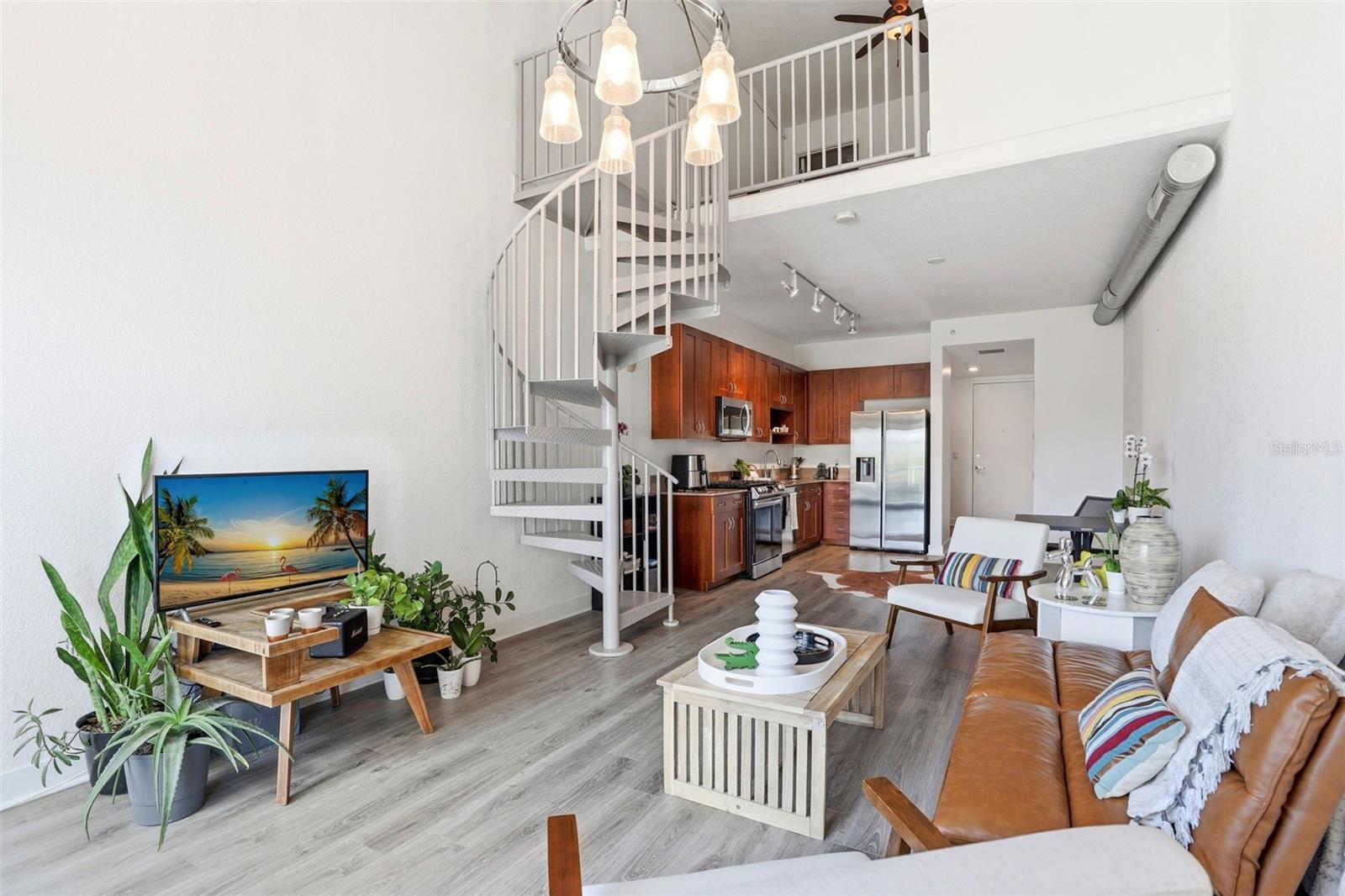 VUE/LK EOLA - Residential