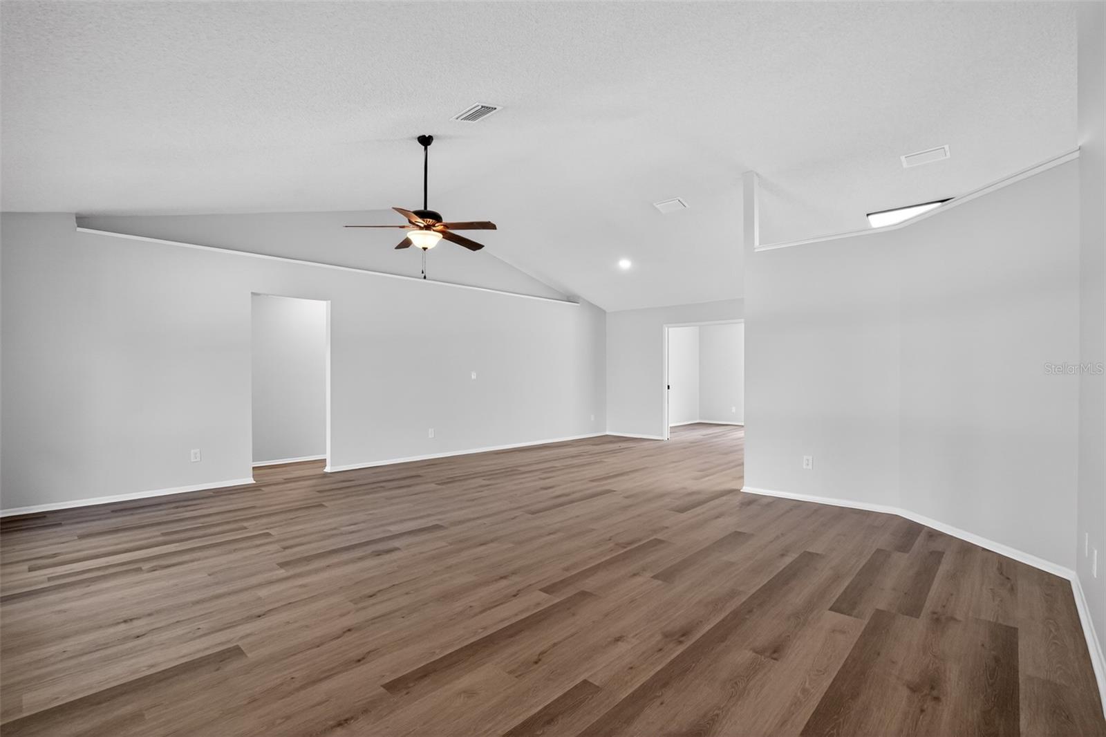 MANATEE OAKS II B - Residential