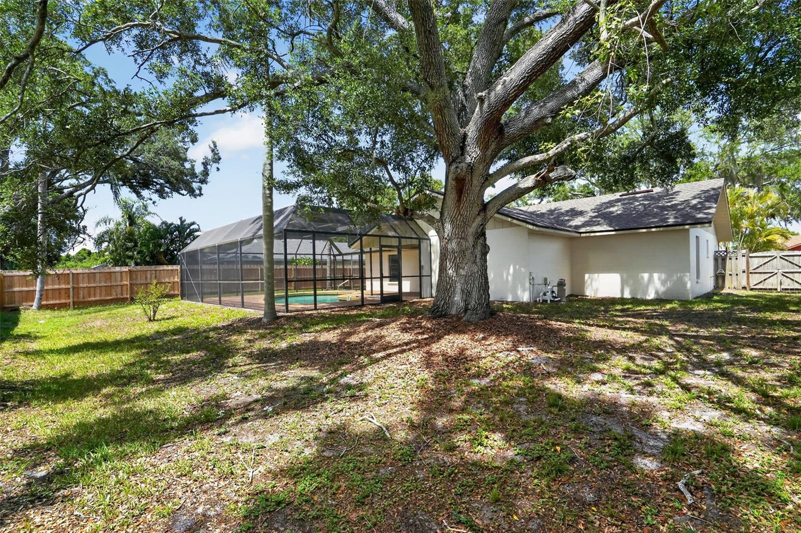 MANATEE OAKS II B - Residential