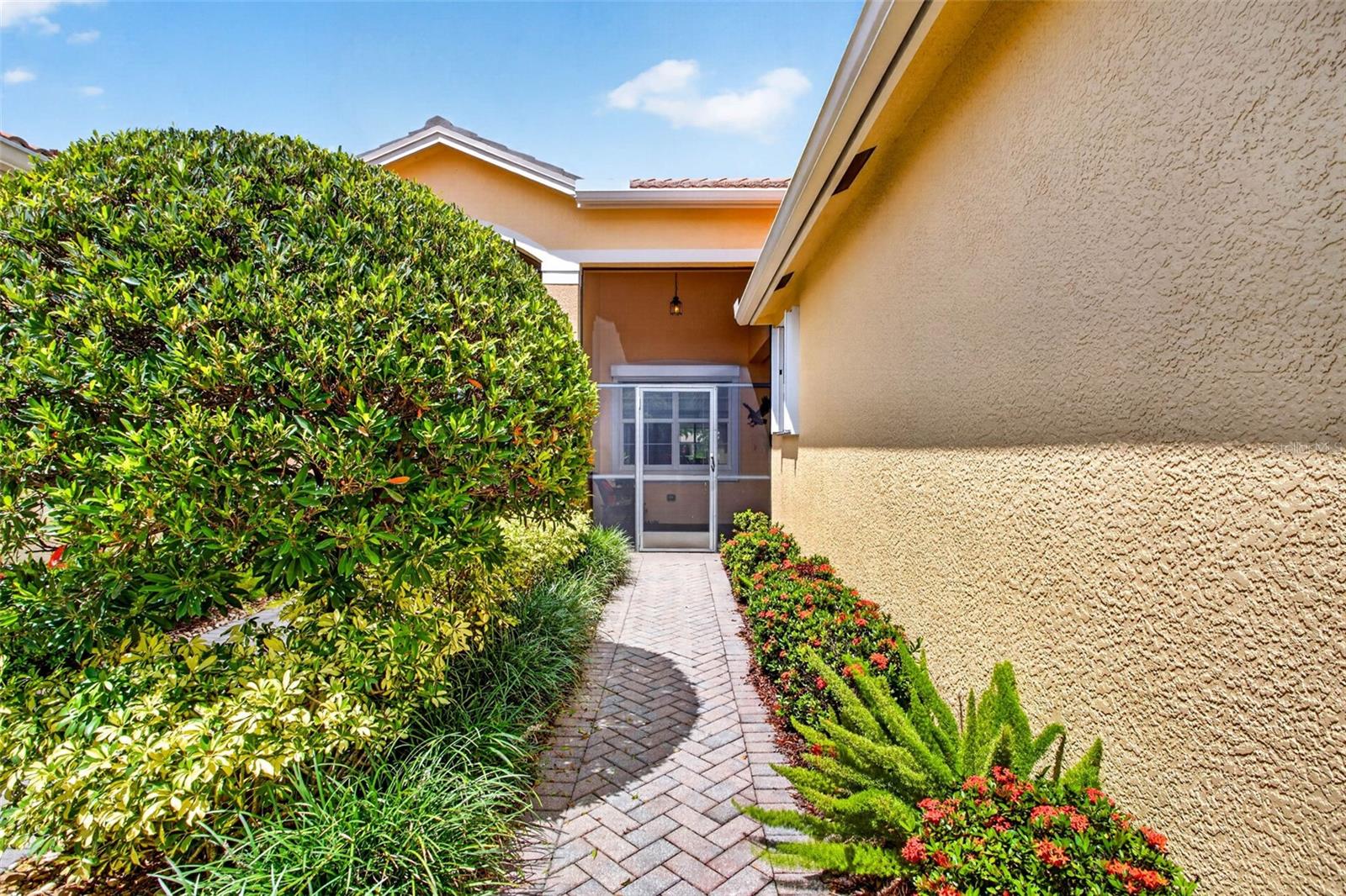 16143 AMETHYST KEY DR.