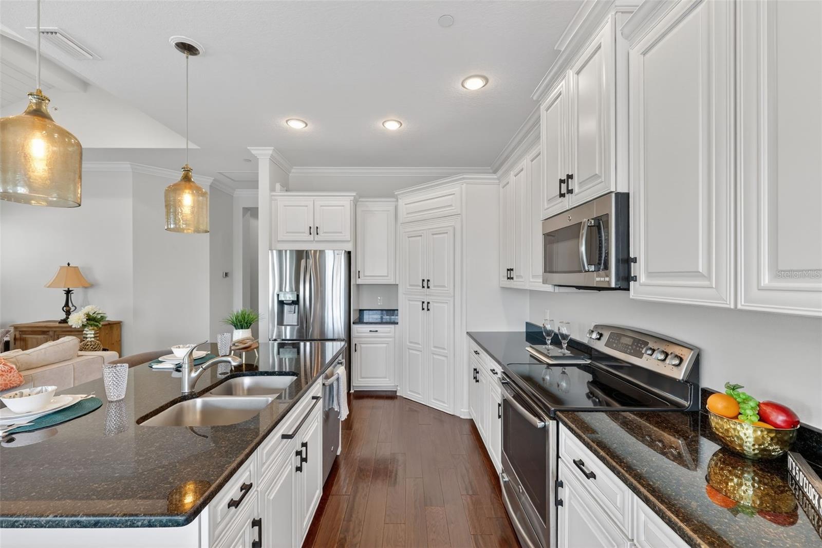 MANGROVE WALK II ON HARBOUR ISLE 9&10 - Residential