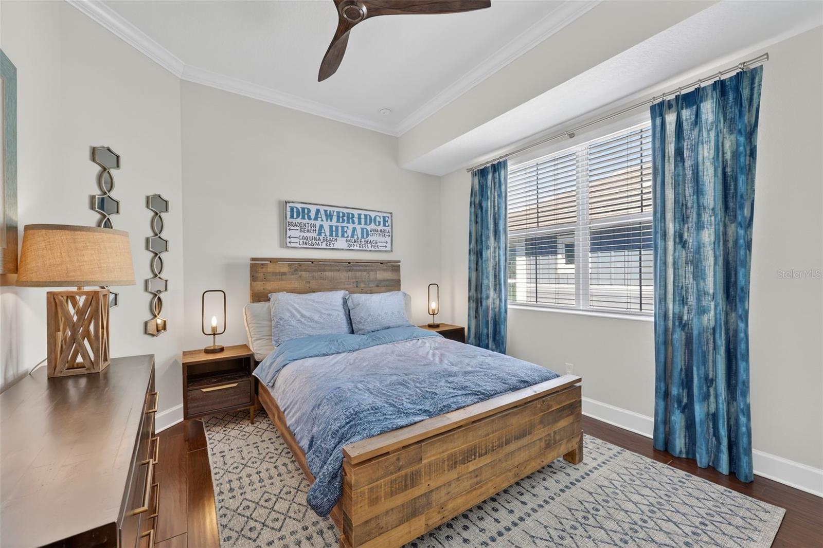 MANGROVE WALK II ON HARBOUR ISLE 9&10 - Residential