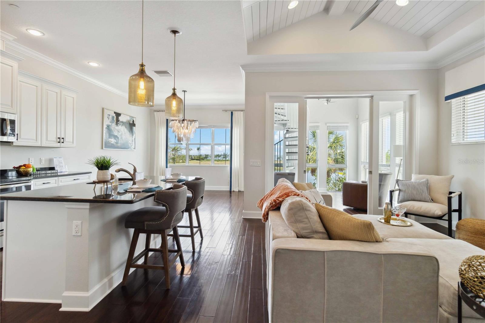 MANGROVE WALK II ON HARBOUR ISLE 9&10 - Residential