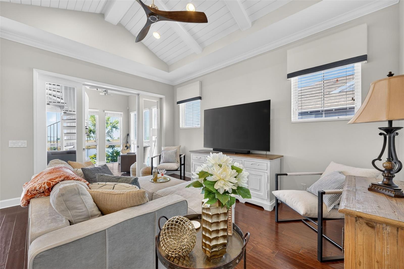 MANGROVE WALK II ON HARBOUR ISLE 9&10 - Residential