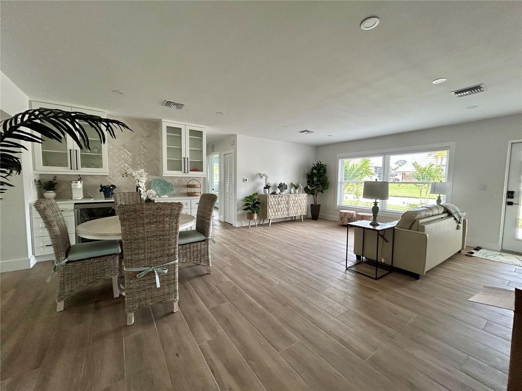 Photo of 1625 Idle Lane, Sarasota, FL 34231 (MLS # A4668964)