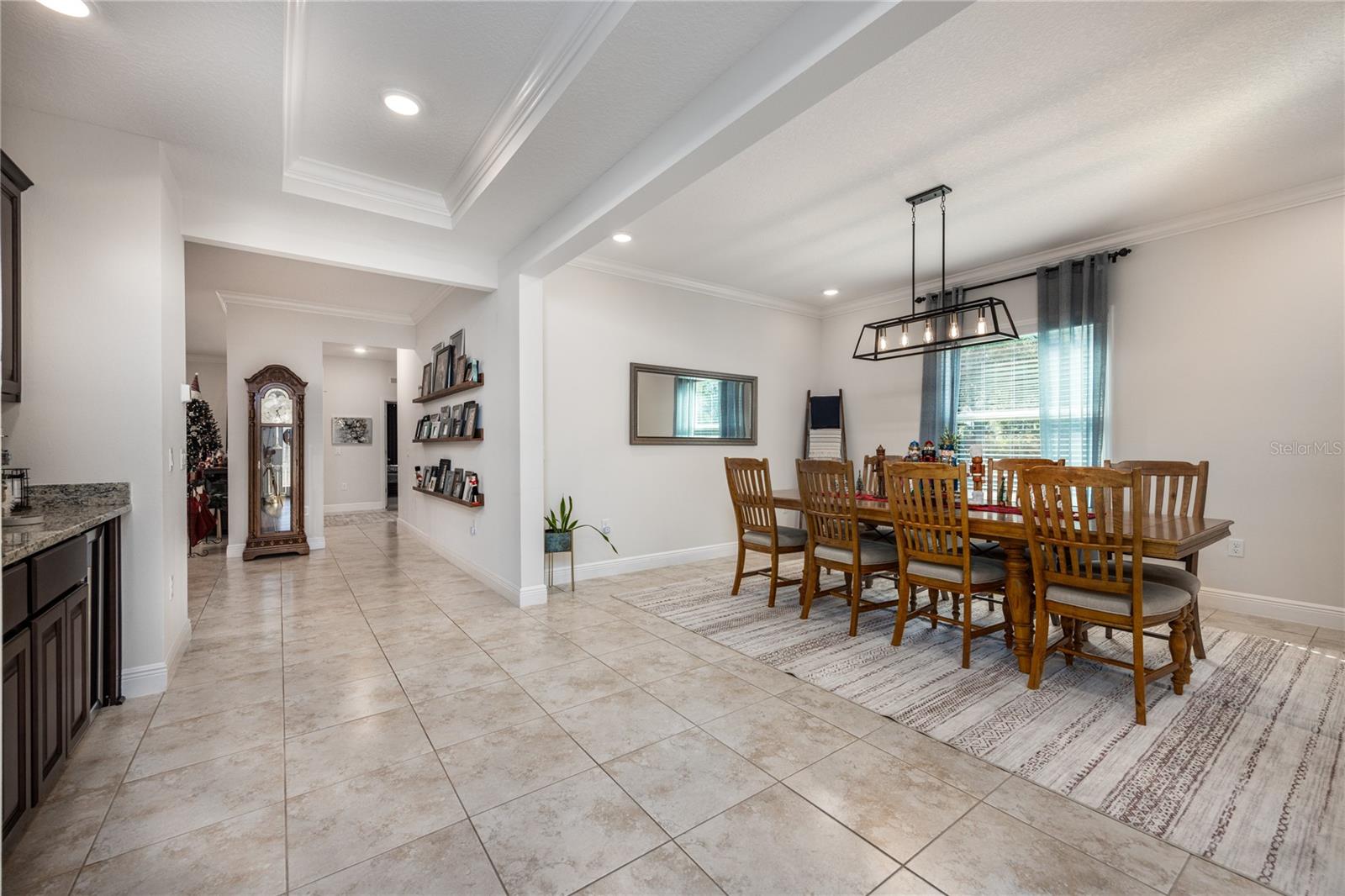 HALF MOON STATION - Residential