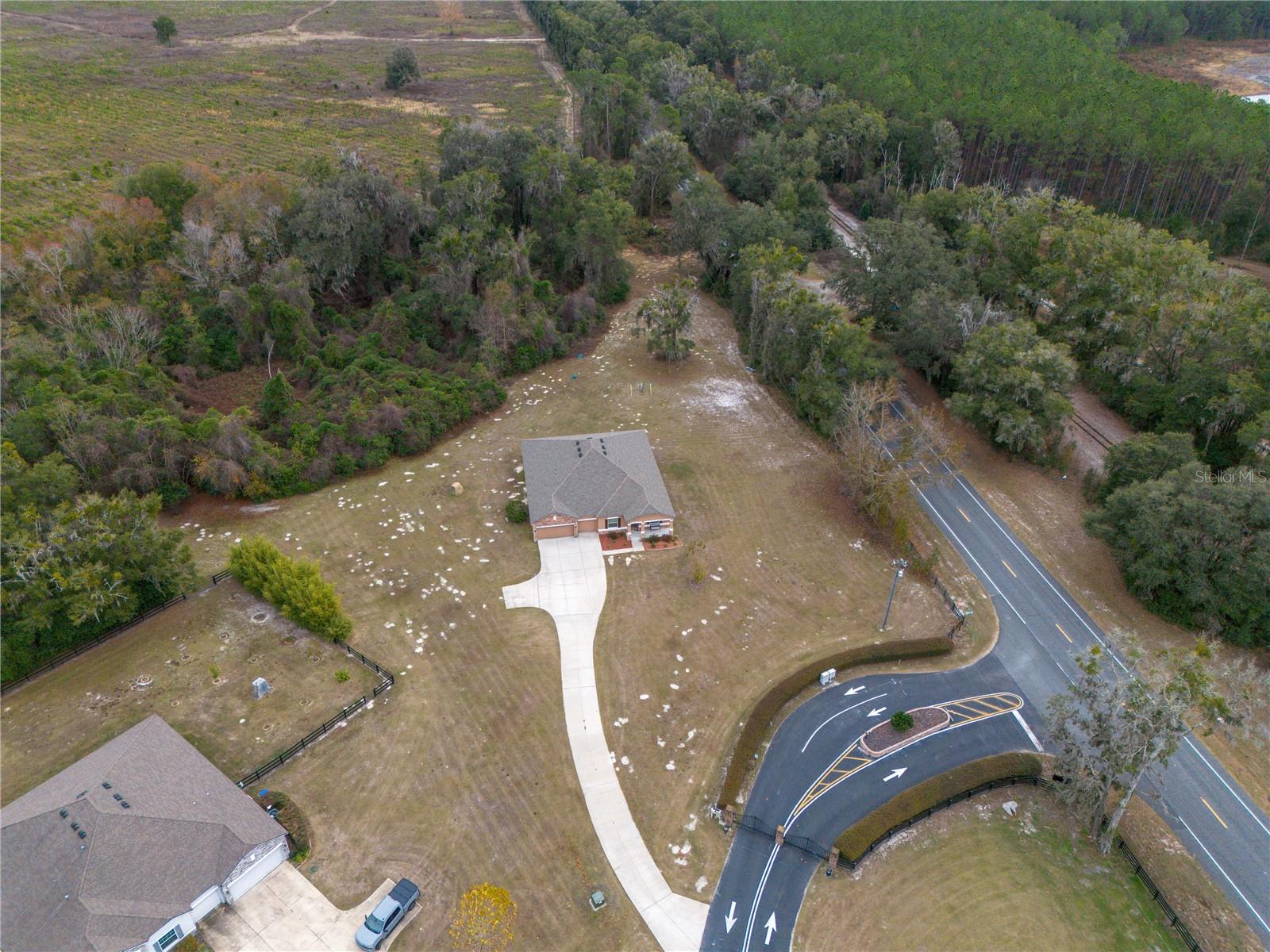 HALF MOON STATION - Residential