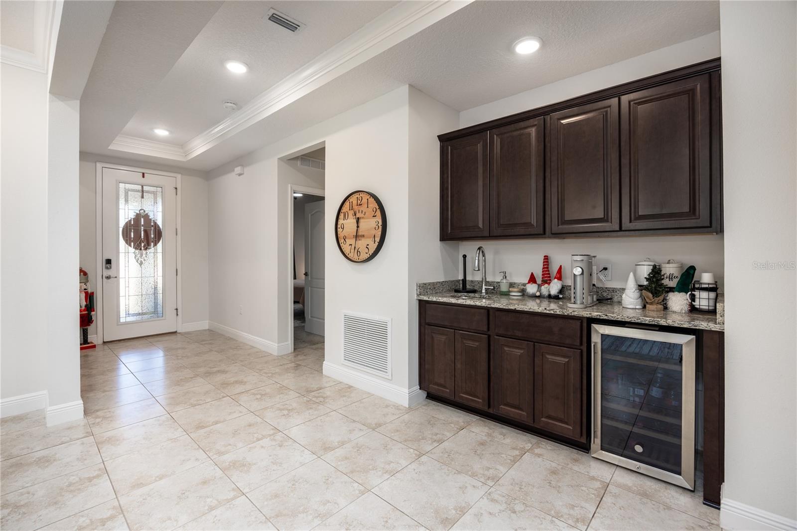 HALF MOON STATION - Residential