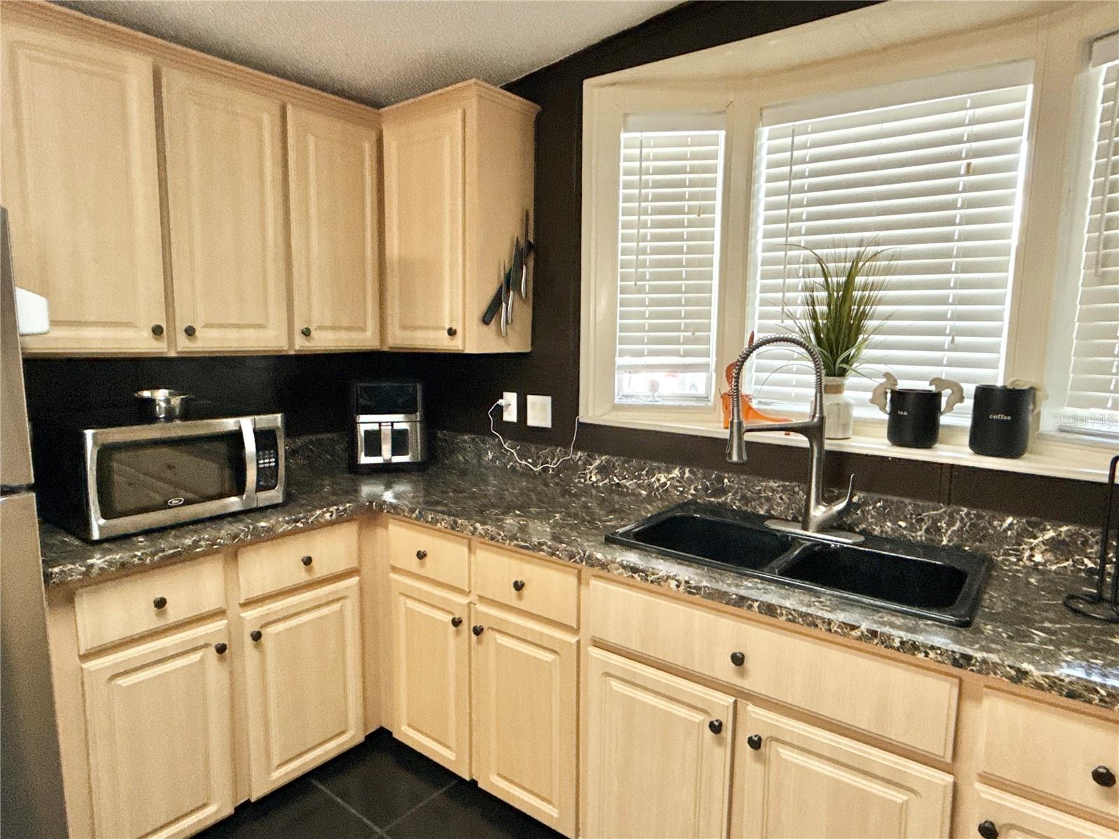 MOBEL AMERICANA MOBILE HOME PARK UNREC - Residential