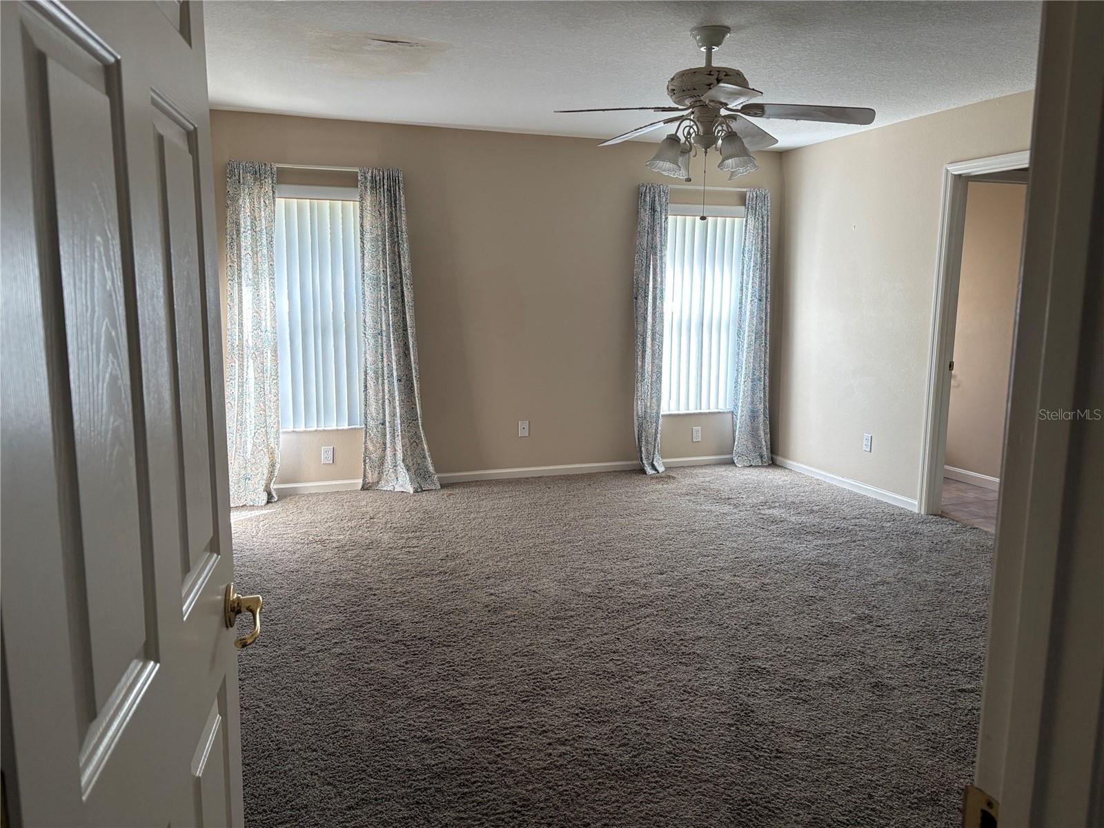 CITRUS SPGS UNIT 04 - Residential