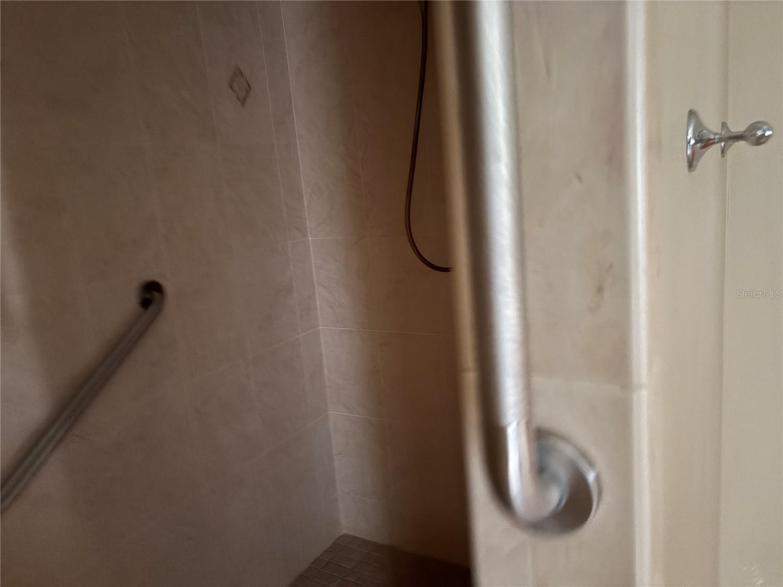 CITRUS SPGS UNIT 04 - Residential