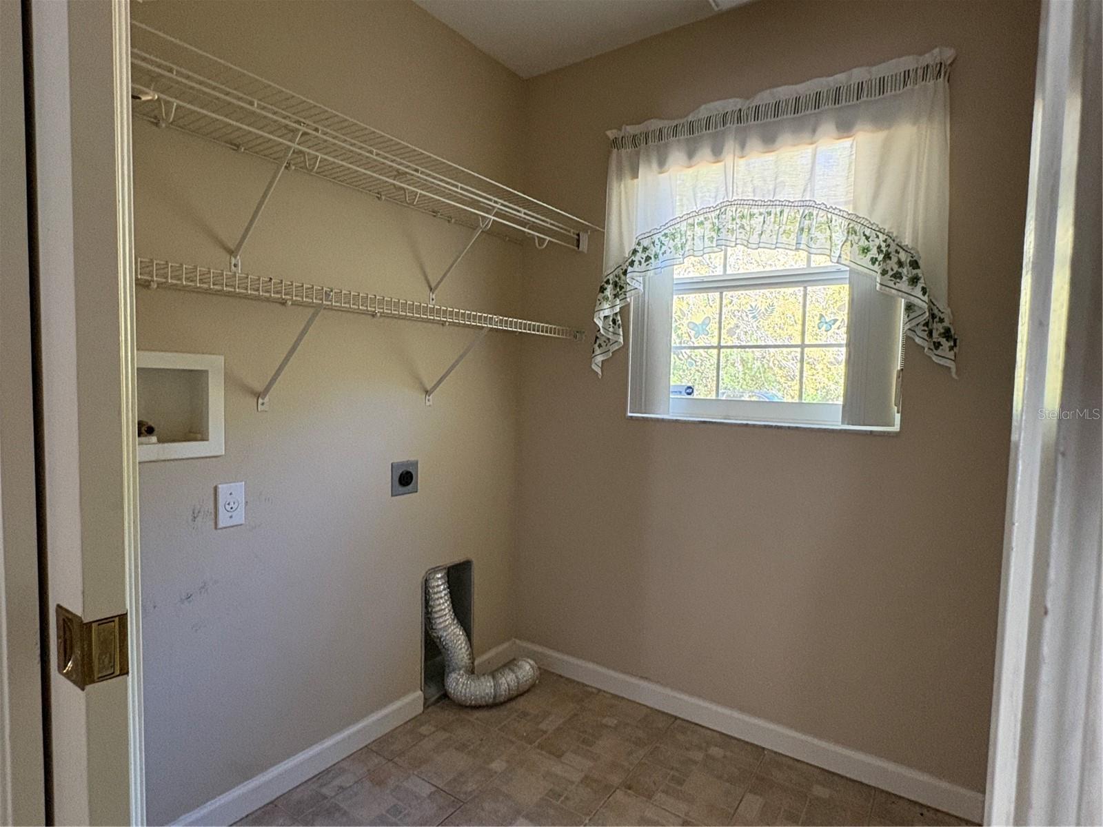 CITRUS SPGS UNIT 04 - Residential