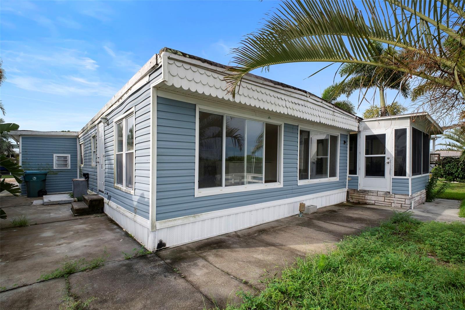 PELICAN HARBOR MOB HOME ESTATES - Residential