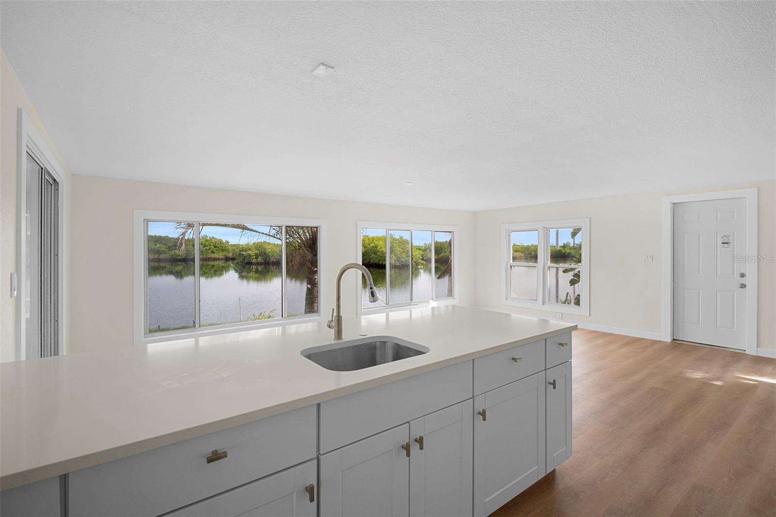 PELICAN HARBOR MOB HOME ESTATES - Residential
