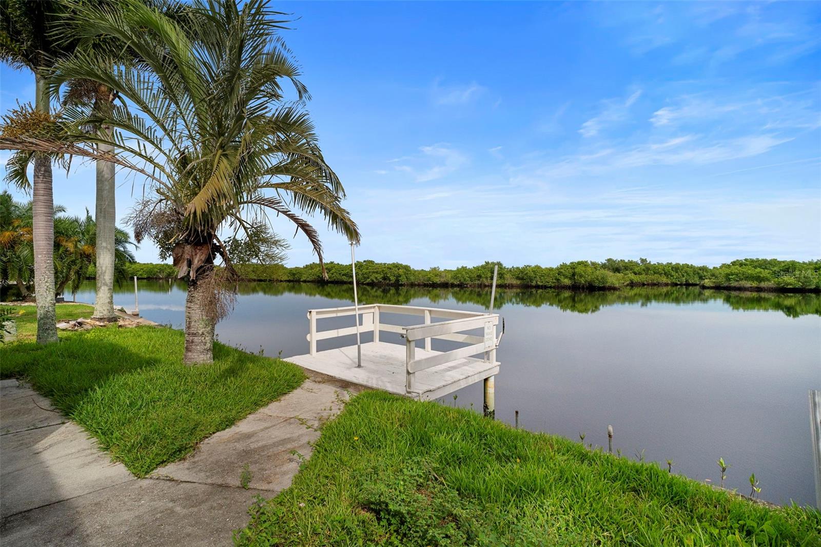 PELICAN HARBOR MOB HOME ESTATES - Residential