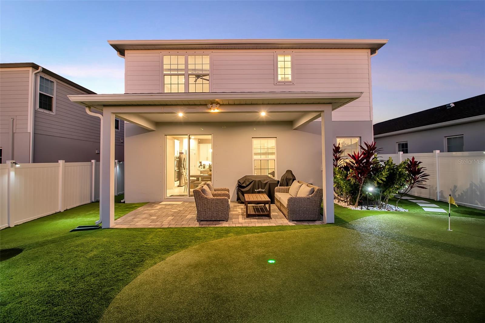 AVALON WOODS - Residential