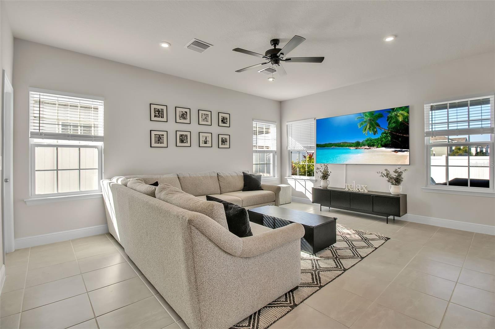 AVALON WOODS - Residential