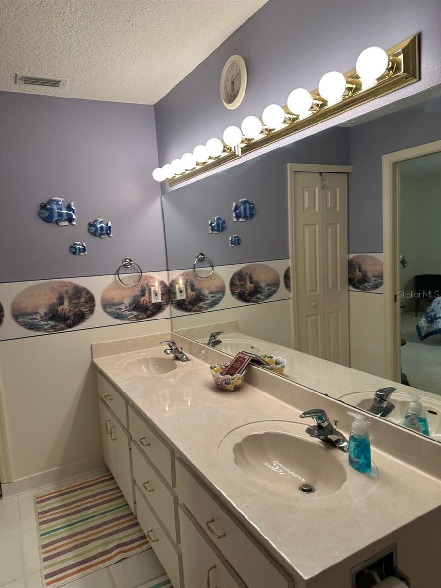 2259 CANDLEWOOD LANE E