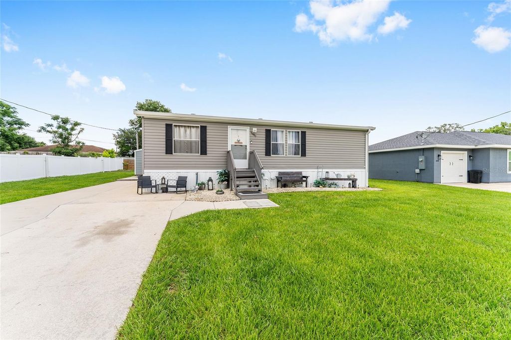 Photo of 16280 SE 95th Court, Summerfield, FL 34491 (MLS # OM704366)