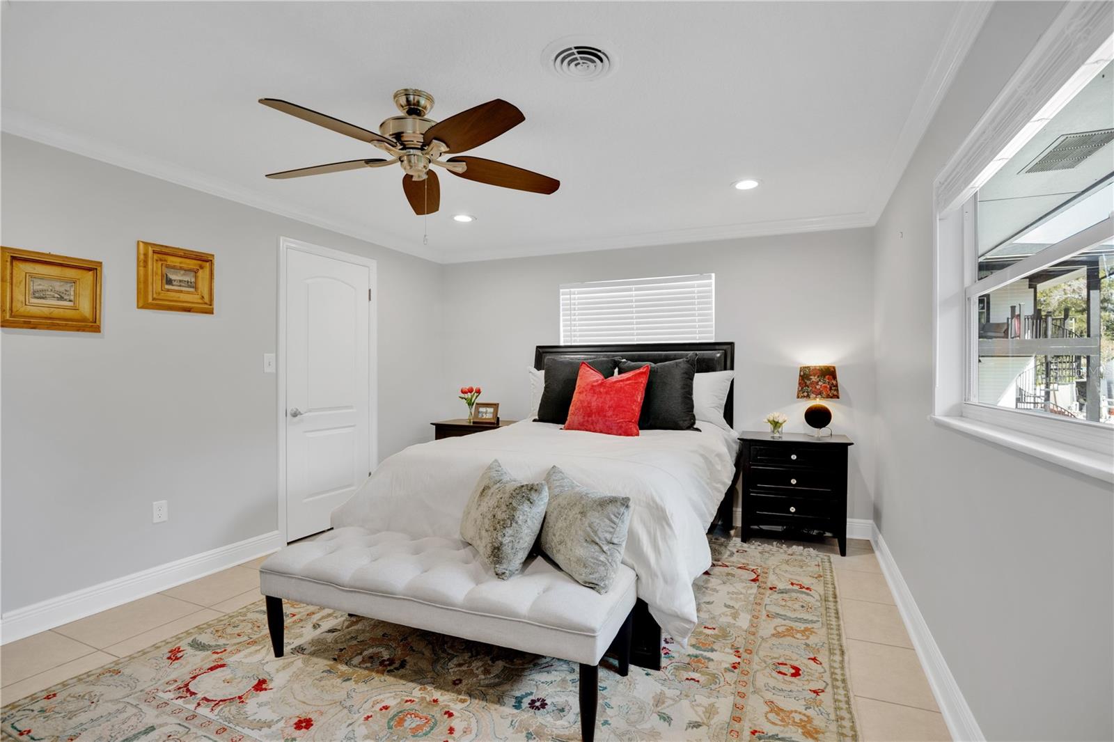 HERMITS COVE - Residential