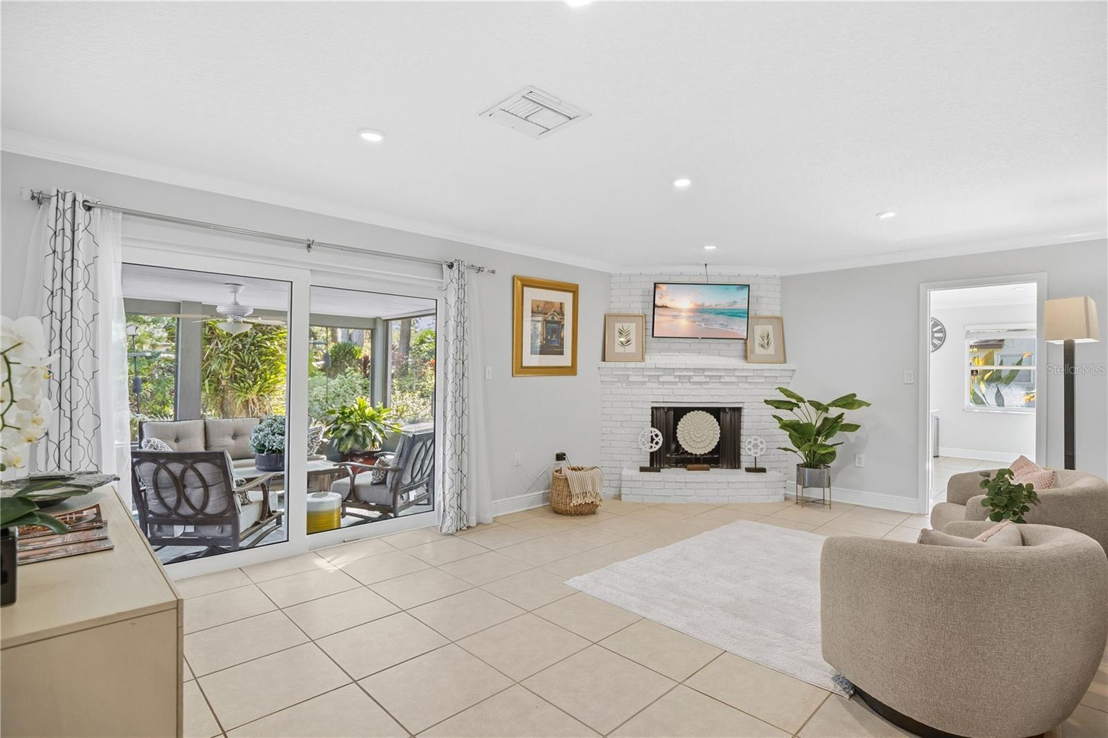 HERMITS COVE - Residential