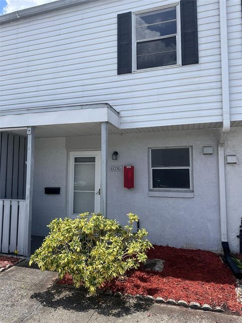 6036 AMBERLY COURT T23 ORLANDO FL 32822