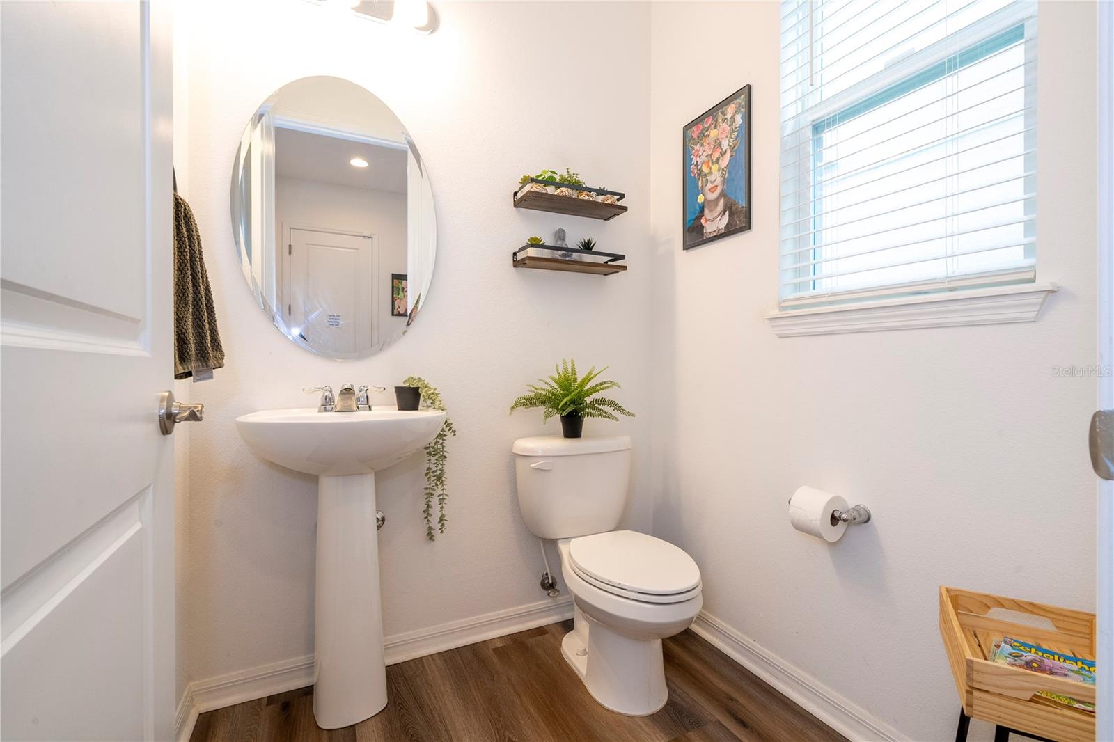 WINDING BAY PH 2 - Residential Lease