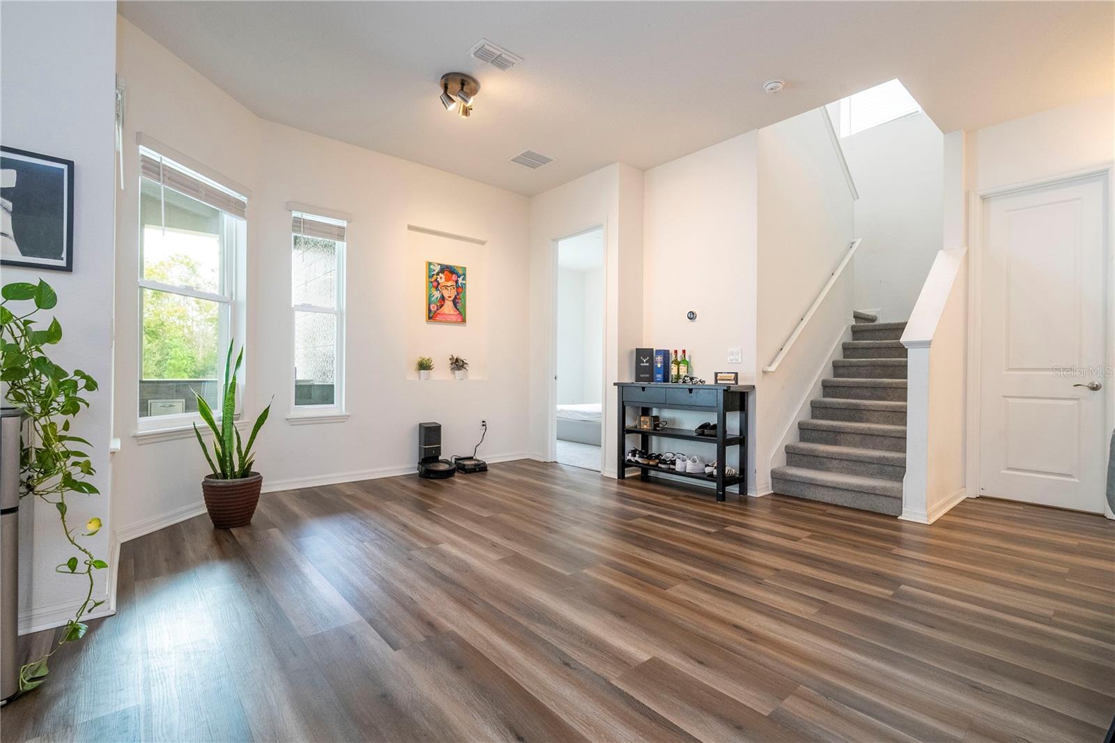 WINDING BAY PH 2 - Residential Lease