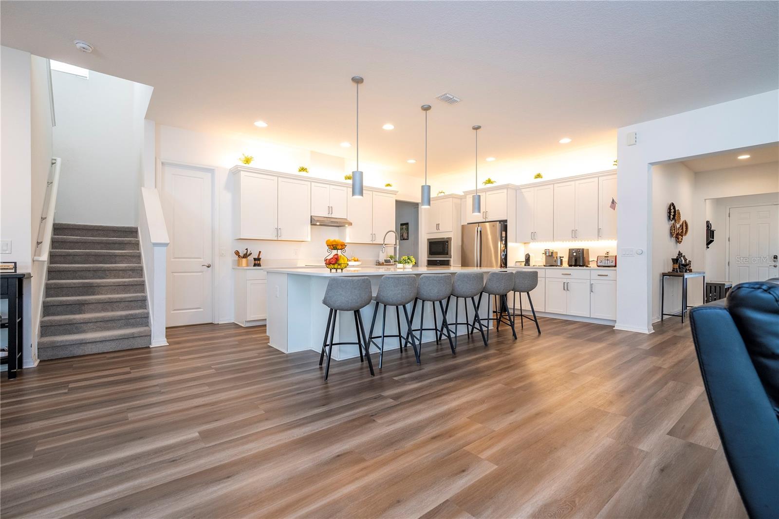 WINDING BAY PH 2 - Residential Lease