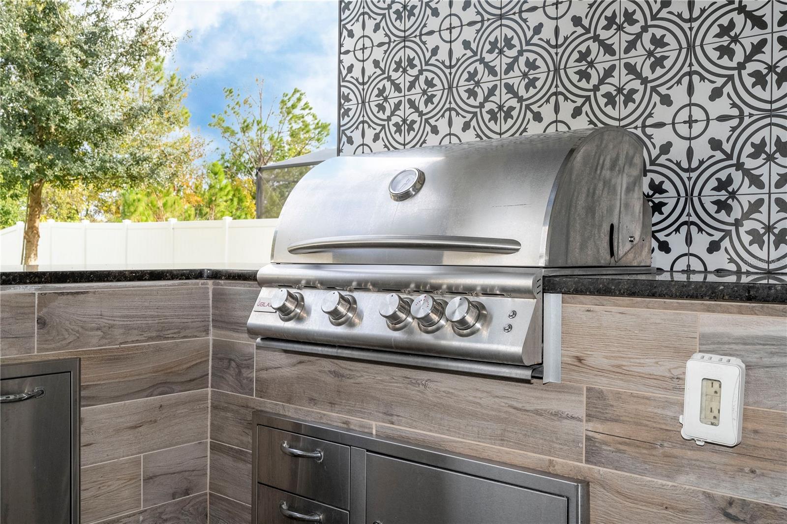 WINDING BAY PH 2 - Residential Lease