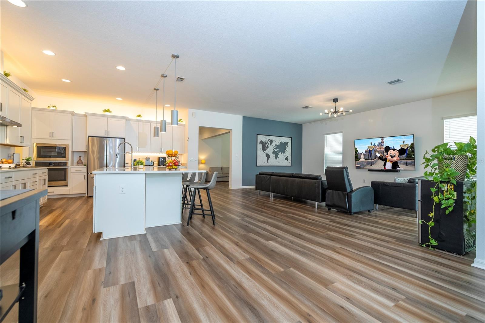 WINDING BAY PH 2 - Residential Lease