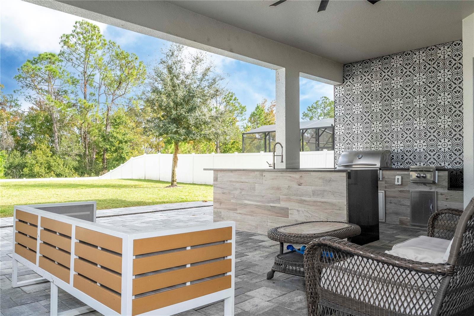 WINDING BAY PH 2 - Residential Lease