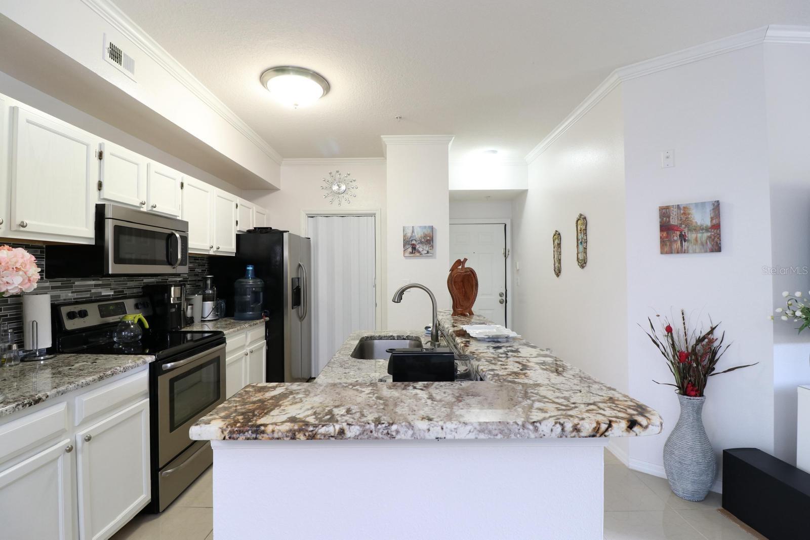 THE PINNACLE AT CARROLLWOOD A - Residential