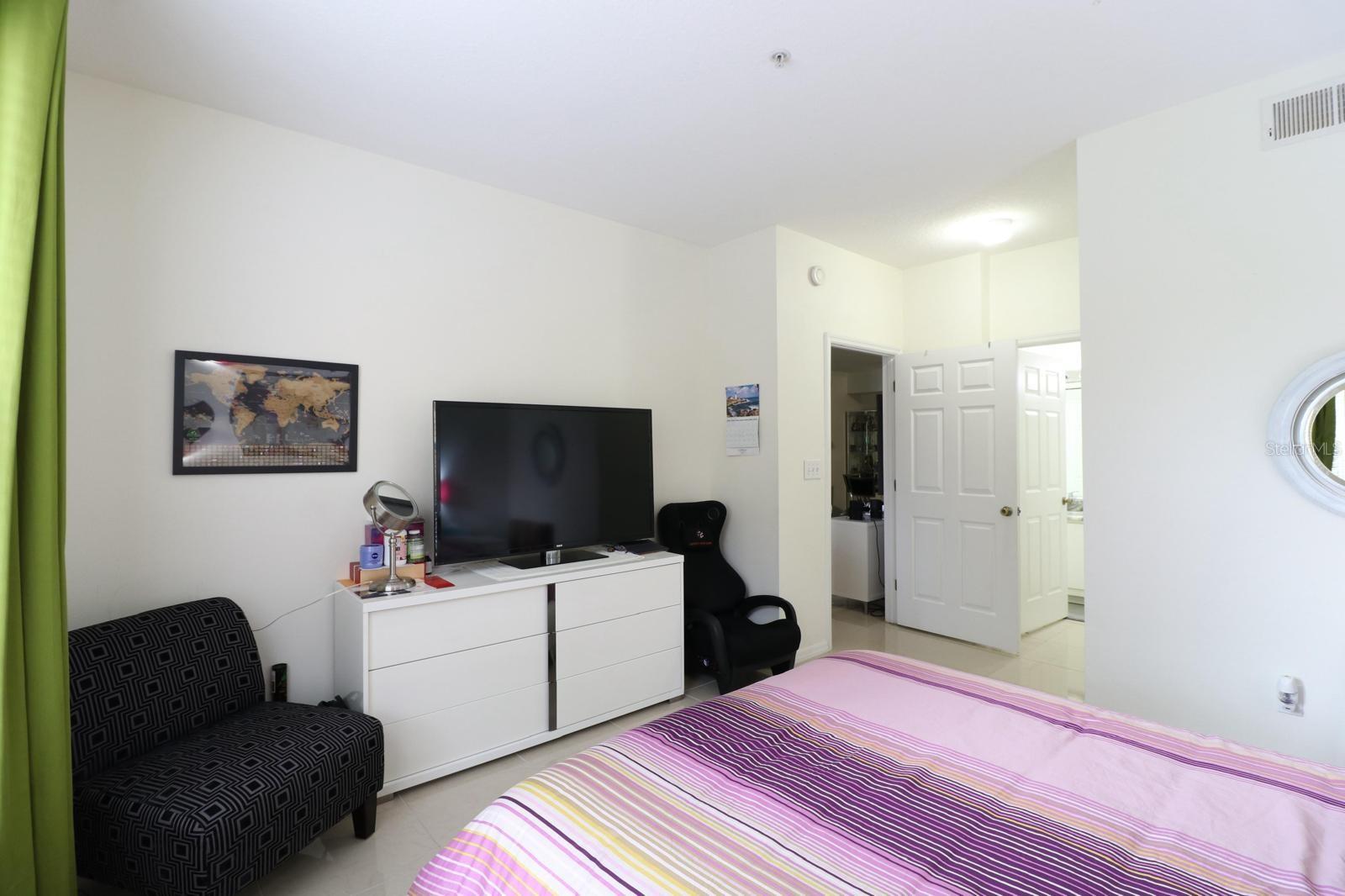 5610 PINNACLE HEIGHTS CIRCLE 107