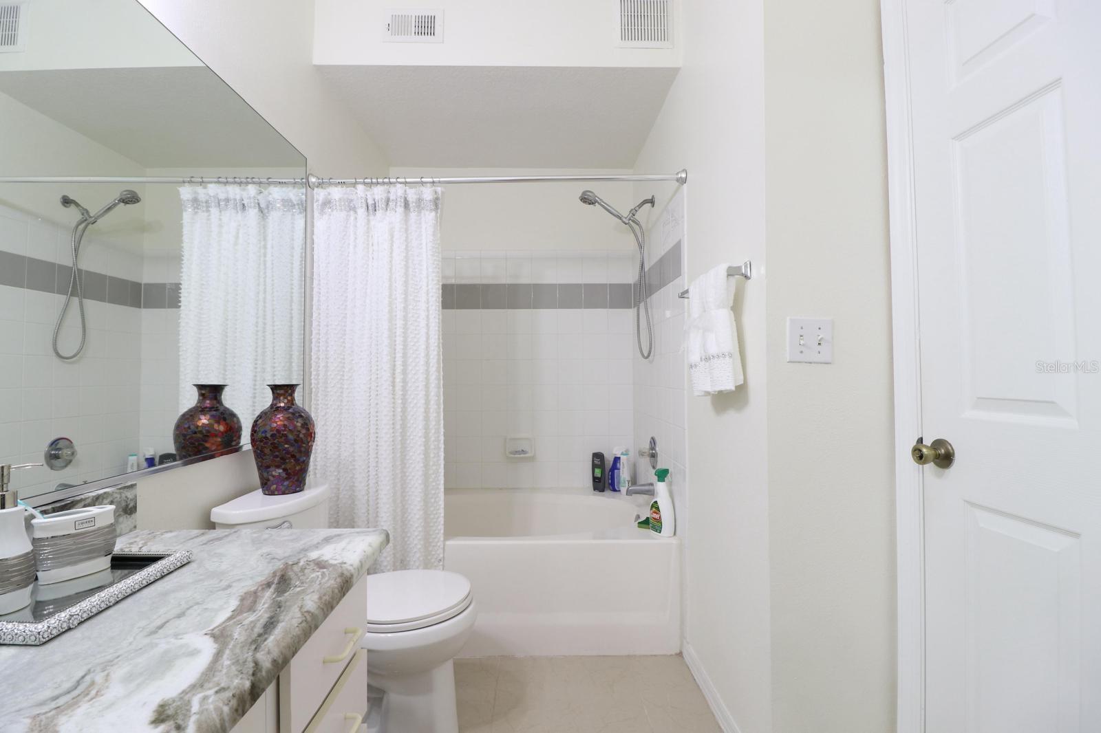 THE PINNACLE AT CARROLLWOOD A - Residential