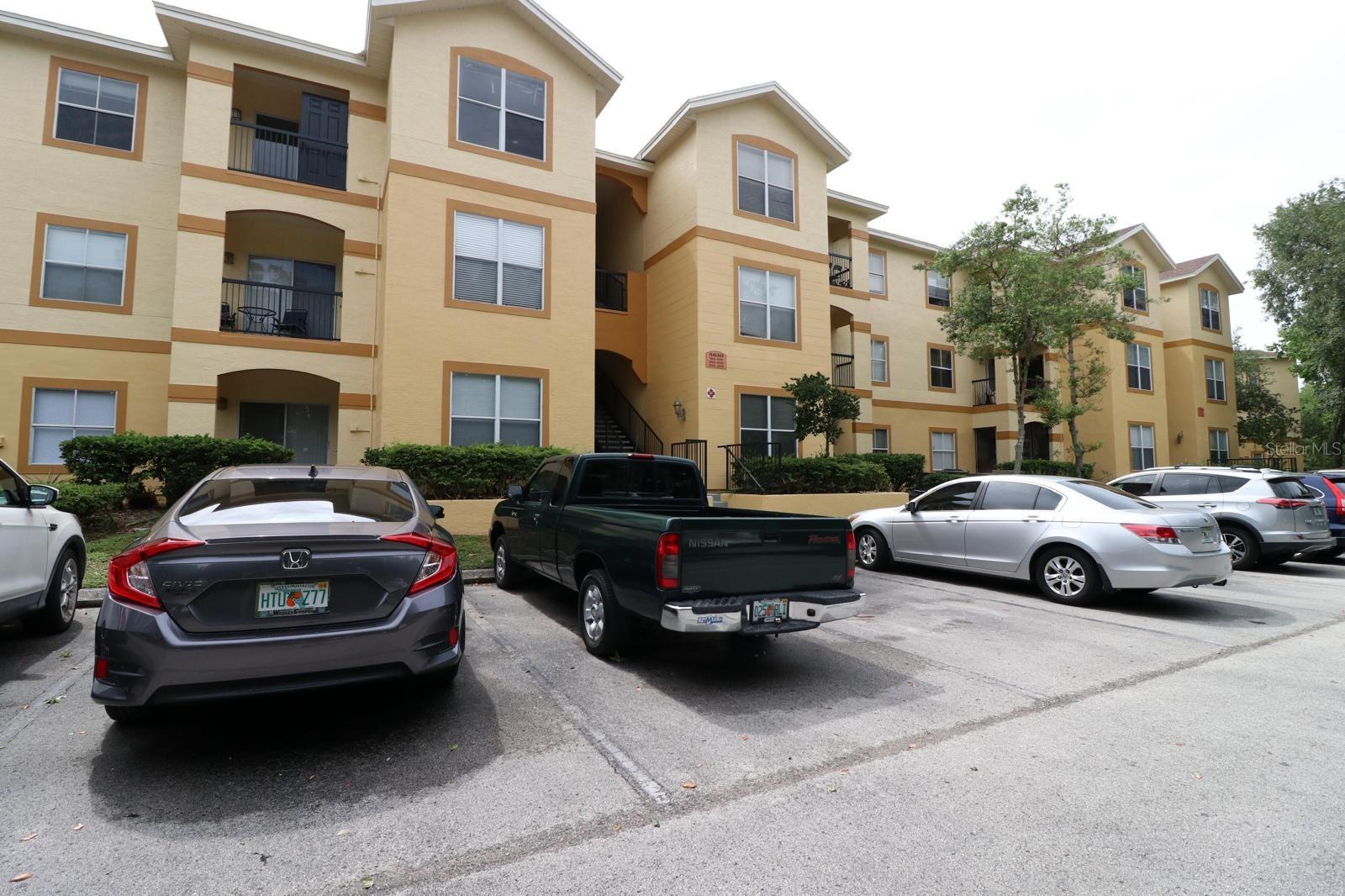 THE PINNACLE AT CARROLLWOOD A - Residential